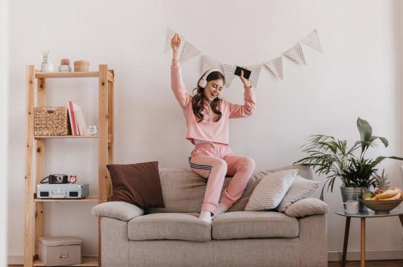 Komplet dresowy dla kobiet